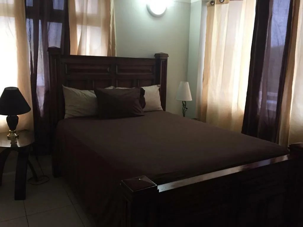 The Strathairn Apartment Kingston